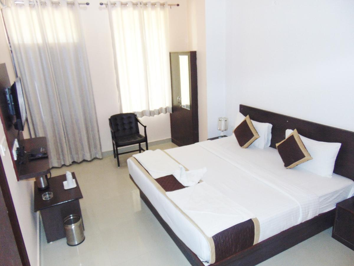 Makrana Raj Hotel Sikar Экстерьер фото